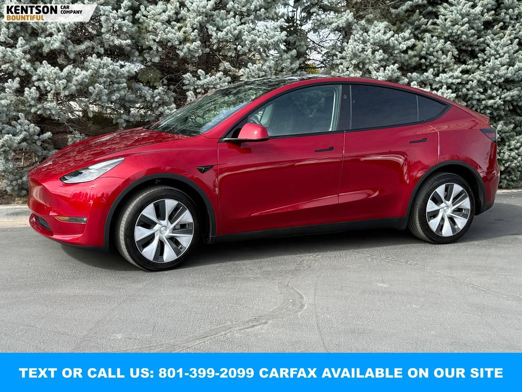 Used 2024 Tesla Model Y Long Range image 1