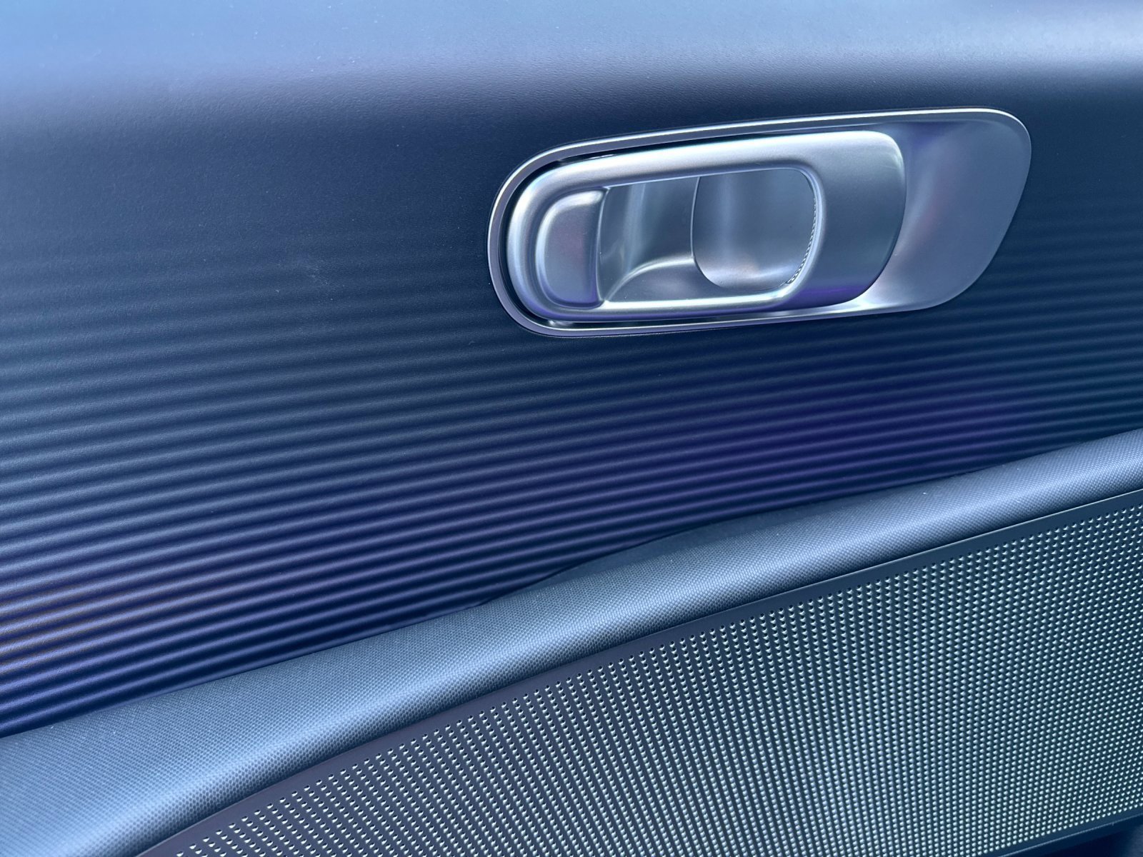 Used 2025 Hyundai Ioniq 6 SEL image 11