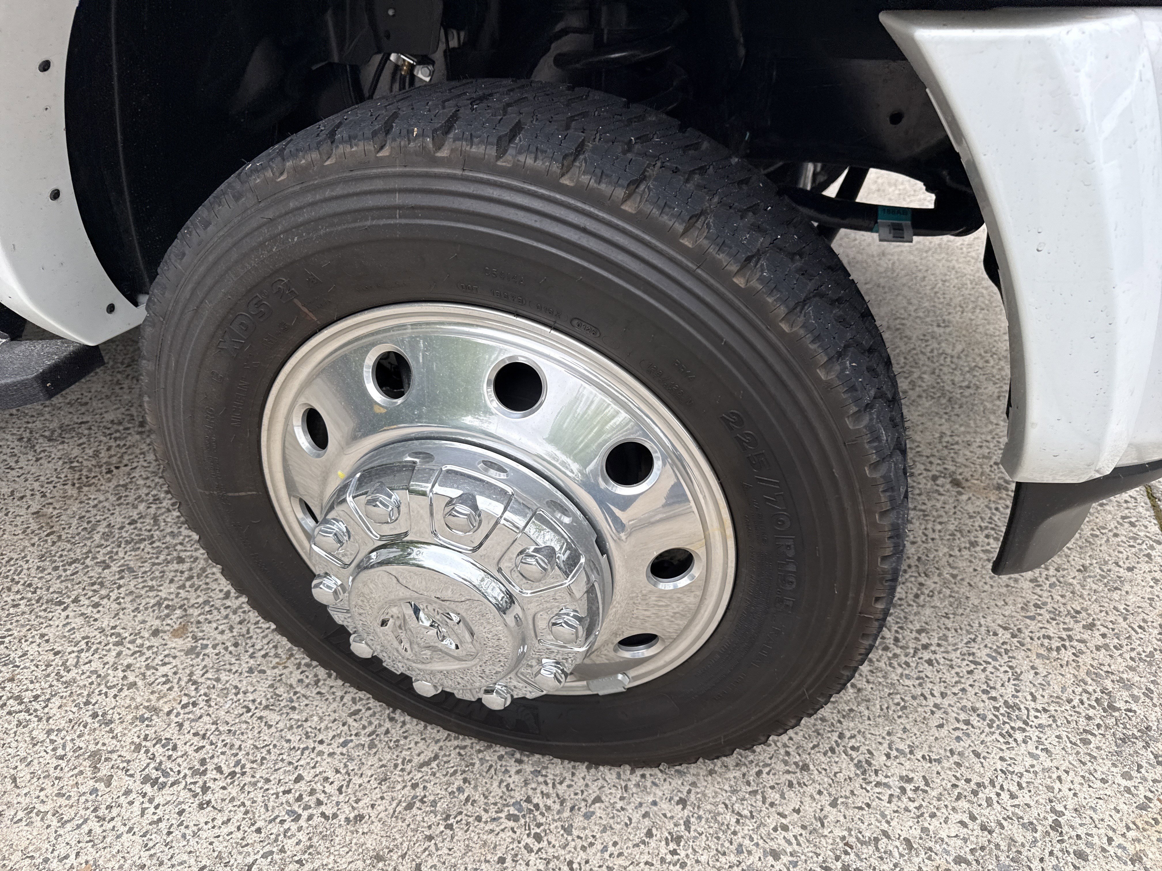 New 2026 RAM 5500 4x4 Crew Cab image 15