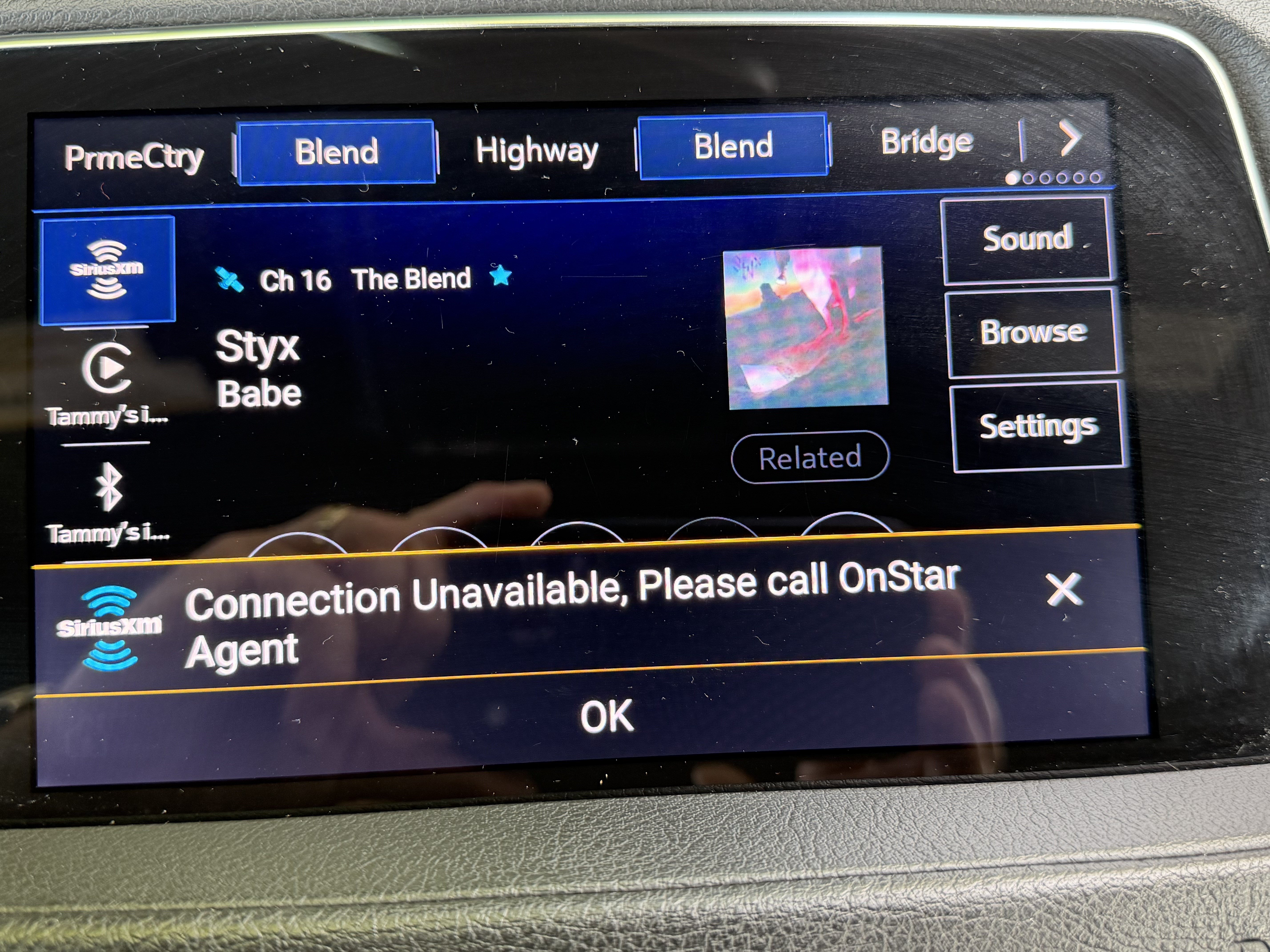 Used 2021 Cadillac XT4 Premium Luxury AWD/4WD image 23