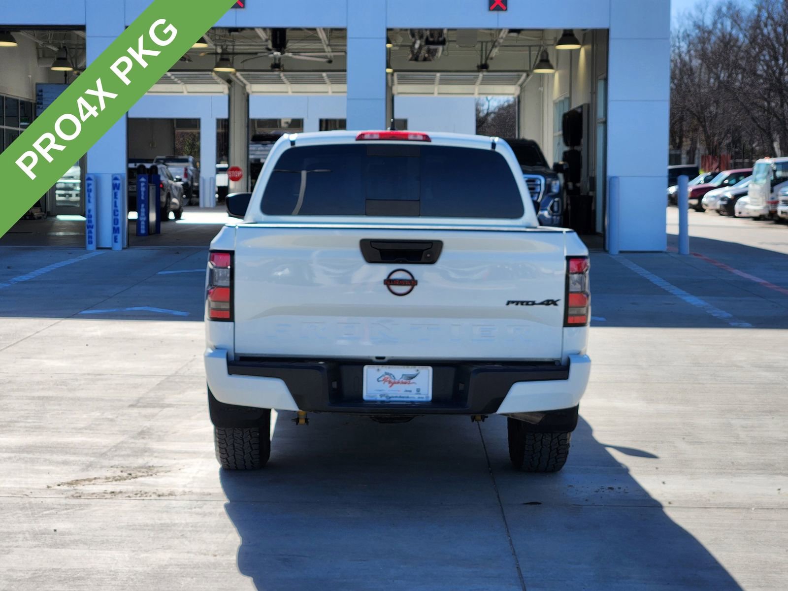 Used 2024 Nissan Frontier PRO-4X w/ Off-Road Protection Package image 7