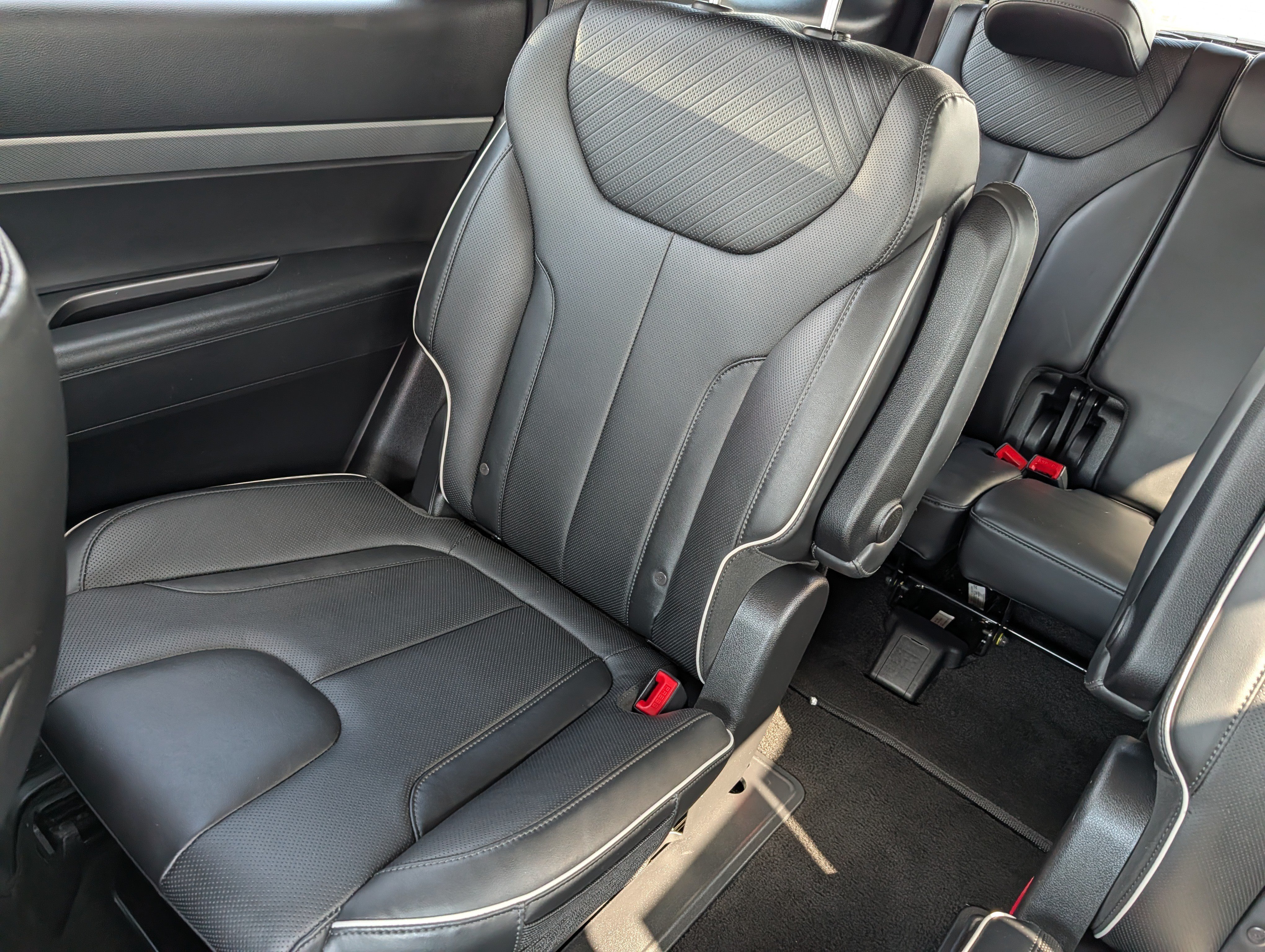 Certified 2025 Hyundai Palisade SEL AWD/4WD image 12