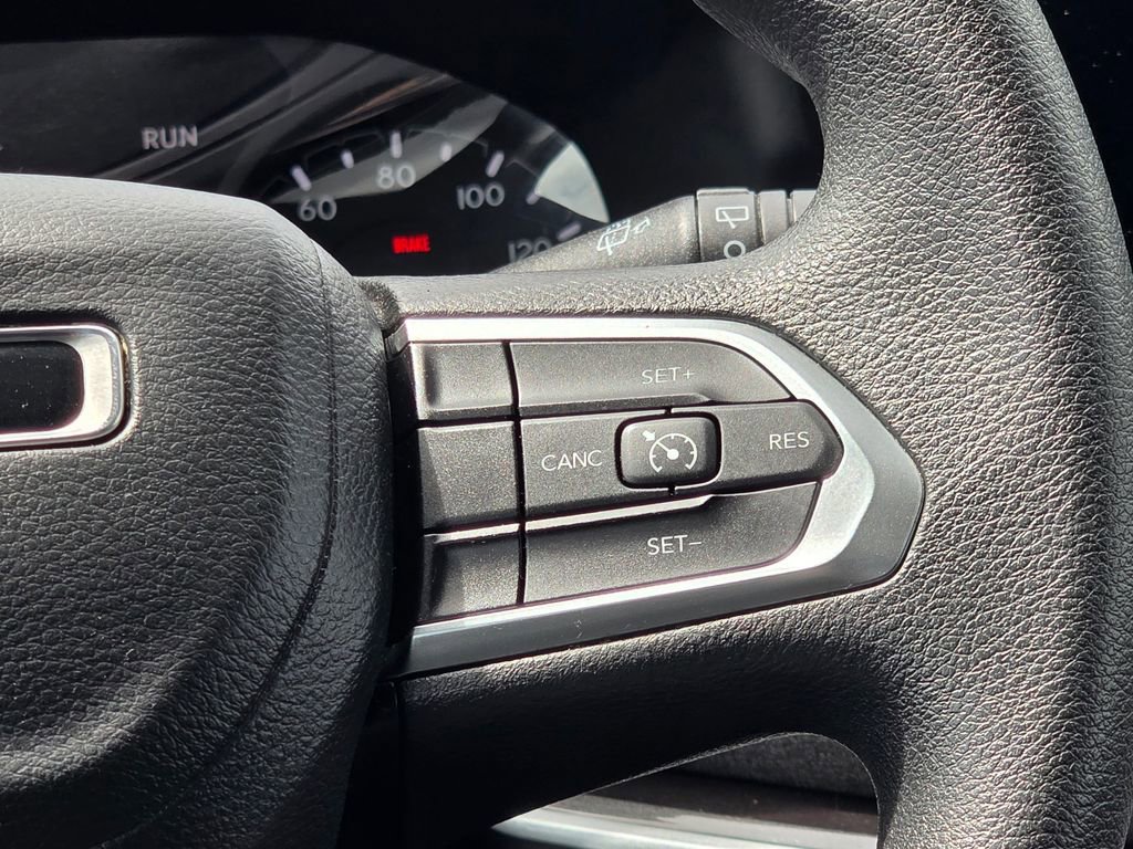 Used 2024 Jeep Compass Sport AWD/4WD image 17