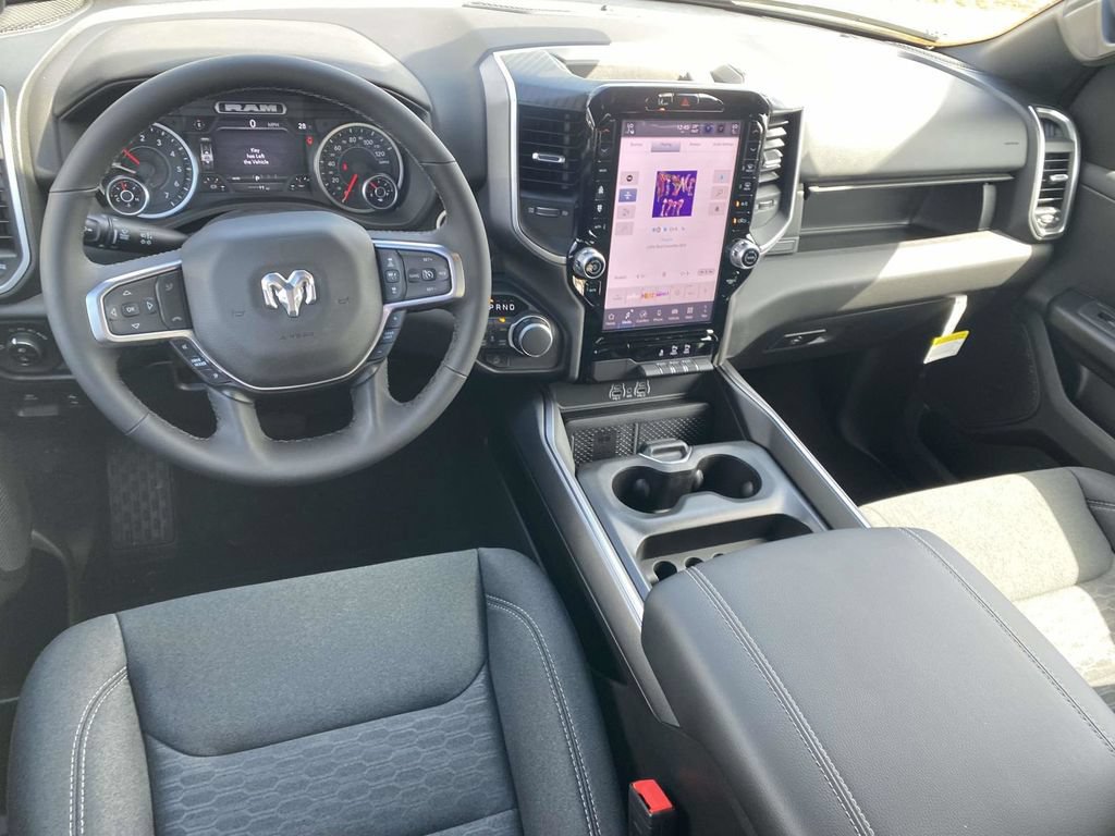 New 2026 RAM 1500 Big Horn AWD/4WD image 11