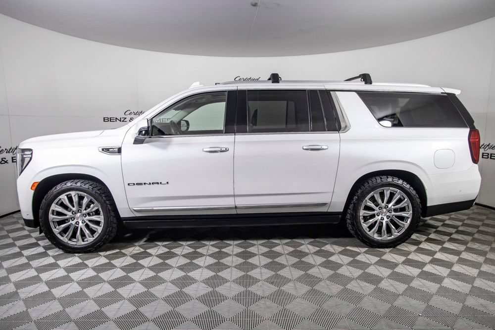 Used 2023 GMC Yukon XL Denali w/ Denali Reserve Package AWD/4WD image 11