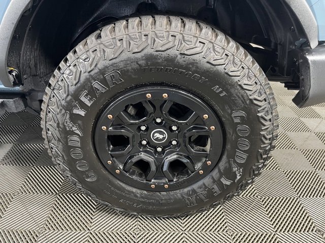 Used 2023 Ford Bronco Wildtrak image 11