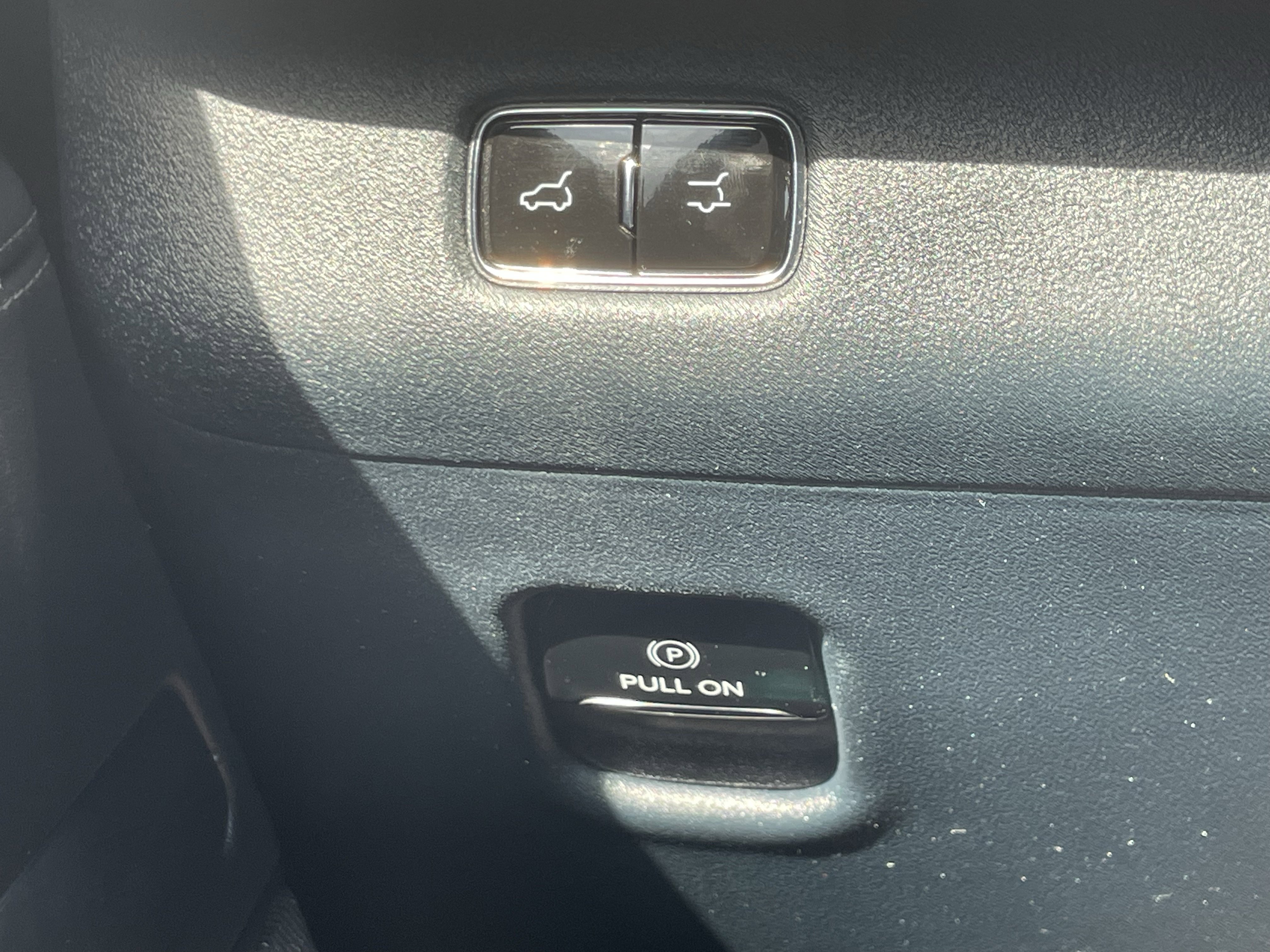 Used 2025 Lincoln Navigator Reserve image 30