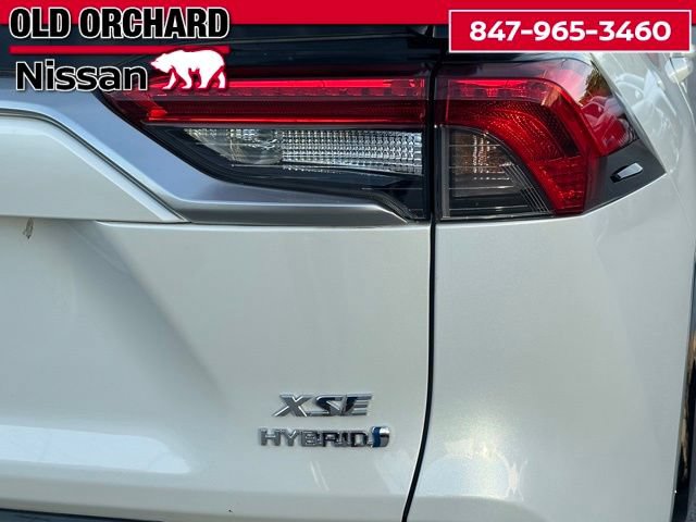 Used 2021 Toyota RAV4 XSE AWD/4WD image 9