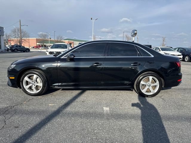 Used 2019 Audi A4 2.0T Premium image 2