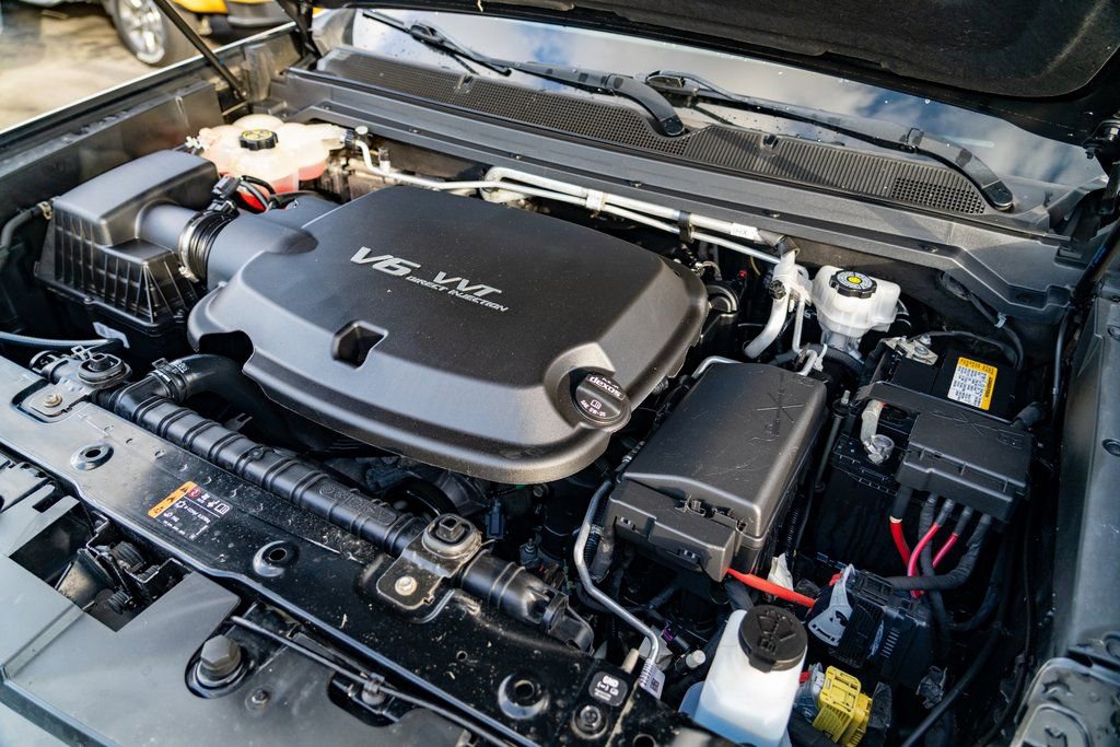 Used 2020 Chevrolet Colorado LT w/ LT Convenience Package image 27