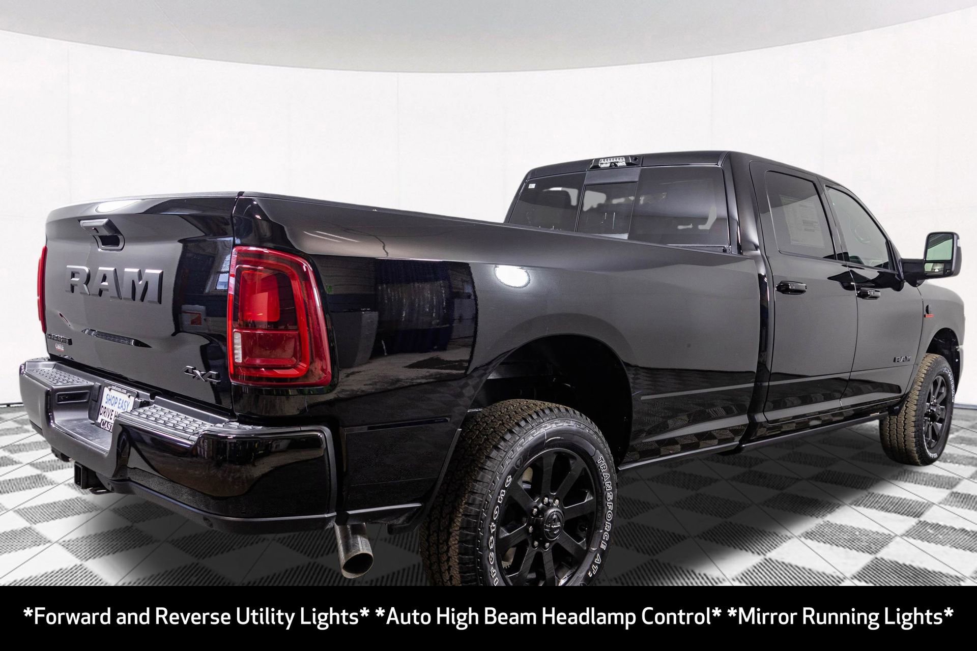 New 2026 RAM 3500 Laramie AWD/4WD image 22