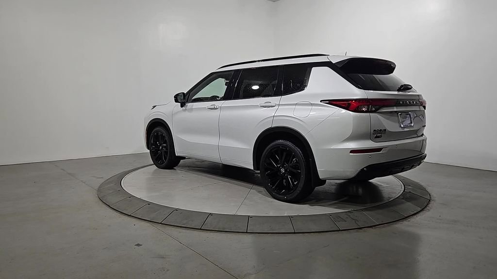 New 2026 Nissan Rogue Platinum AWD/4WD image 3