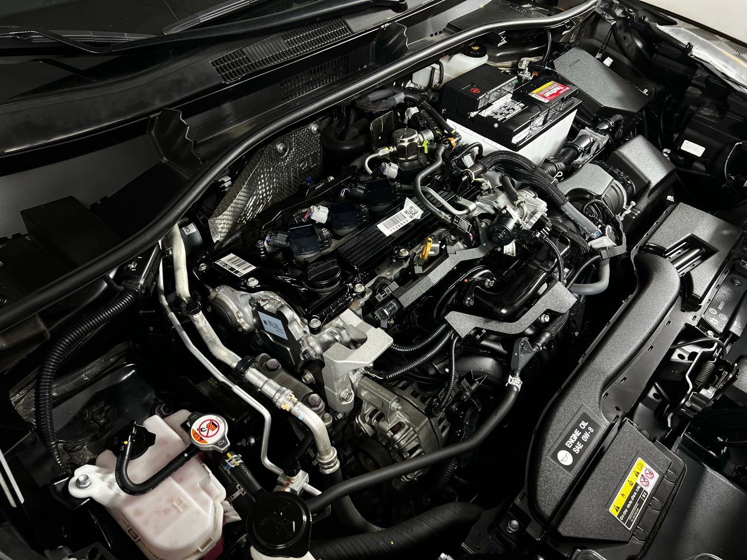 Certified 2024 Toyota Corolla Cross LE w/ Moonroof Package image 10