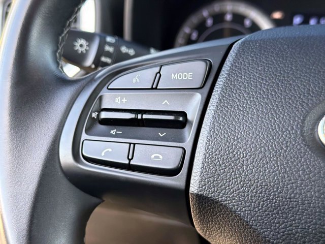 Used 2022 Hyundai Venue SEL image 29