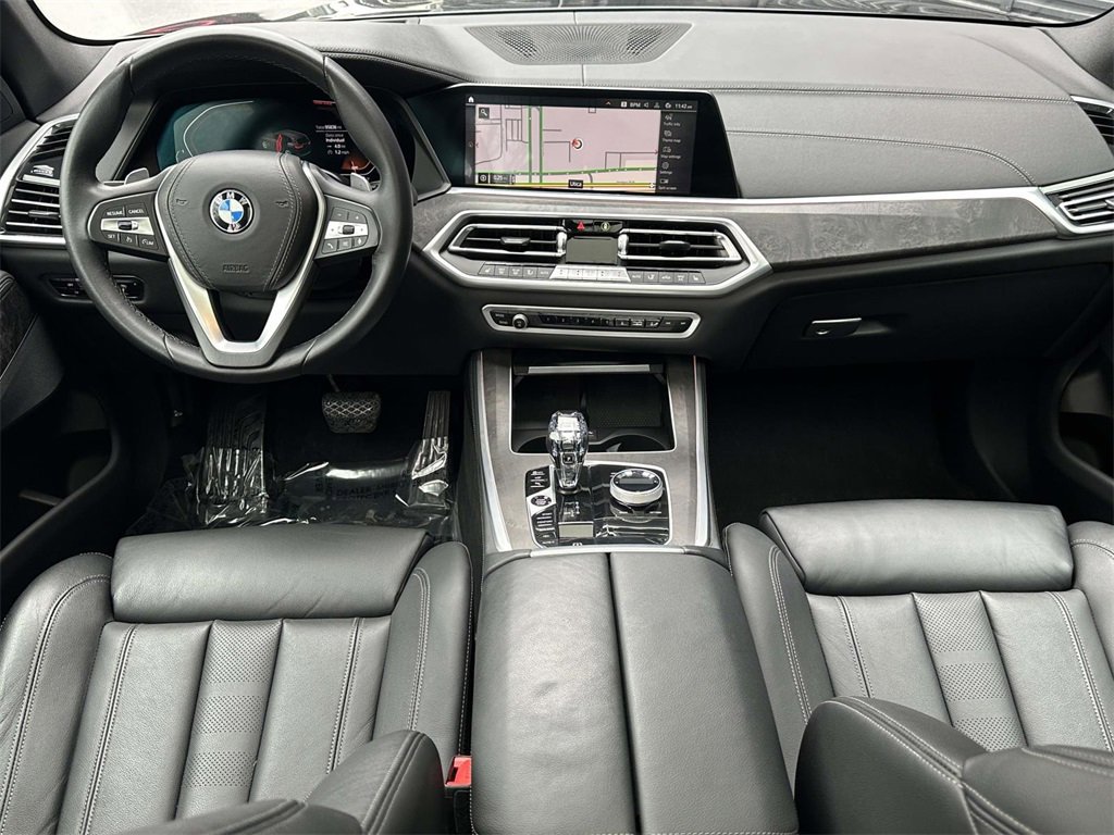 Used 2022 BMW X5 xDrive40i w/ Executive Package image 16