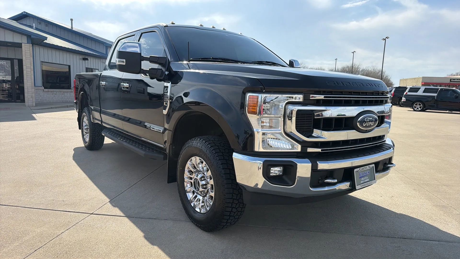 Used 2020 Ford F350 XLT w/ XLT Premium Package AWD/4WD image 31