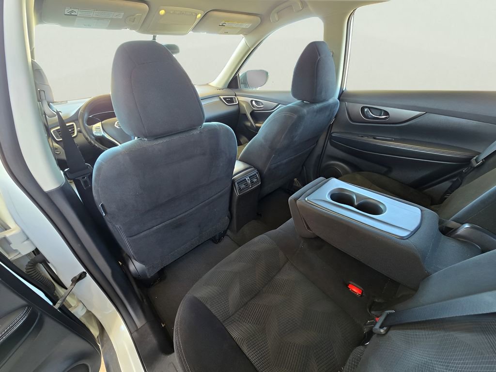 Used 2016 Nissan Rogue S image 10