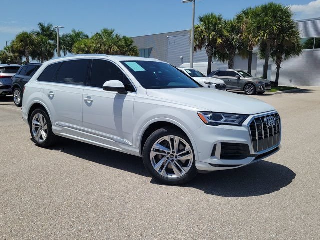 Certified 2023 Audi Q7 3.0T Premium Plus AWD/4WD image 32
