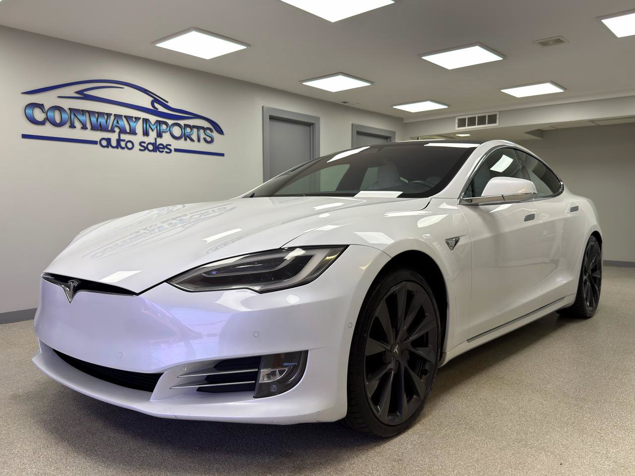 Used 2020 Tesla Model S AWD image 1