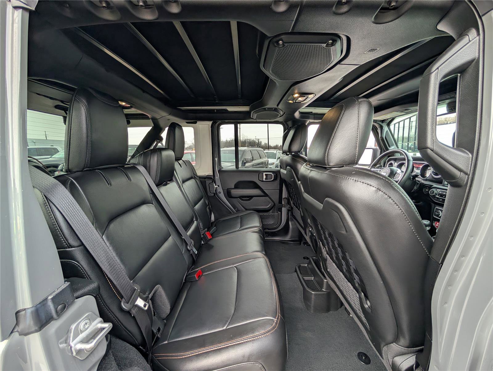 Used 2023 Jeep Wrangler Unlimited Rubicon 392 w/ Xtreme Recon 35" Tire Package AWD/4WD image 12