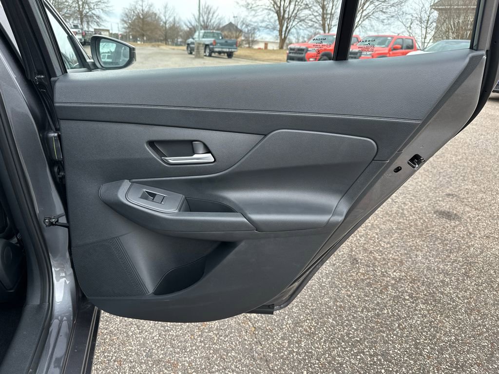 Used 2026 Nissan Sentra SV w/ SV Convenience Package image 16