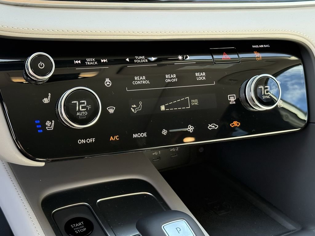 New 2026 INFINITI QX60 Luxe image 24