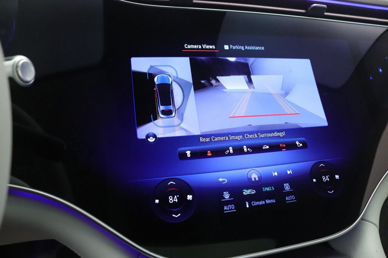 Certified 2023 Mercedes-Benz EQS 580 4MATIC Sedan image 16