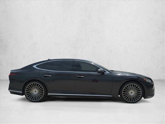Used 2022 Lexus LS 500 w/ Interior Upgrade Package RWD image 4