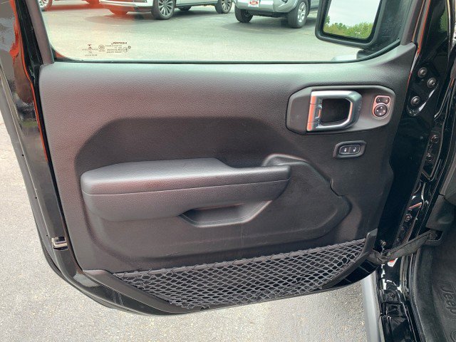 Used 2023 Jeep Wrangler Unlimited w/ Cold Weather Group AWD/4WD image 13