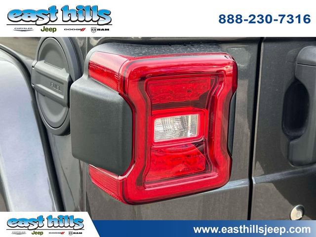 Certified 2020 Jeep Wrangler Unlimited Sahara image 17