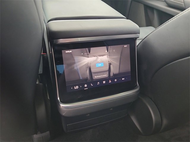 Used 2022 Tesla Model X Plaid image 16