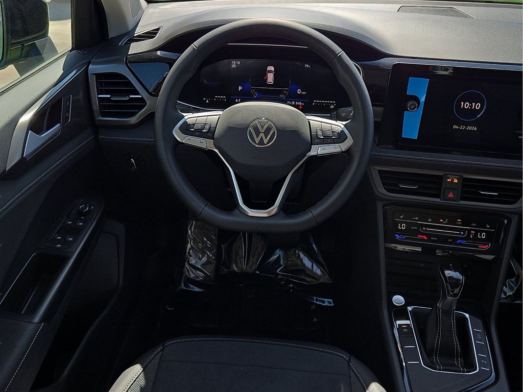New 2026 Volkswagen Taos SE FWD image 13