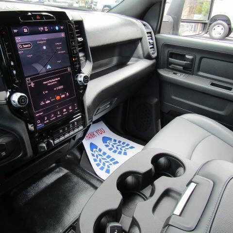 Used 2026 RAM 3500 Tradesman AWD/4WD image 16