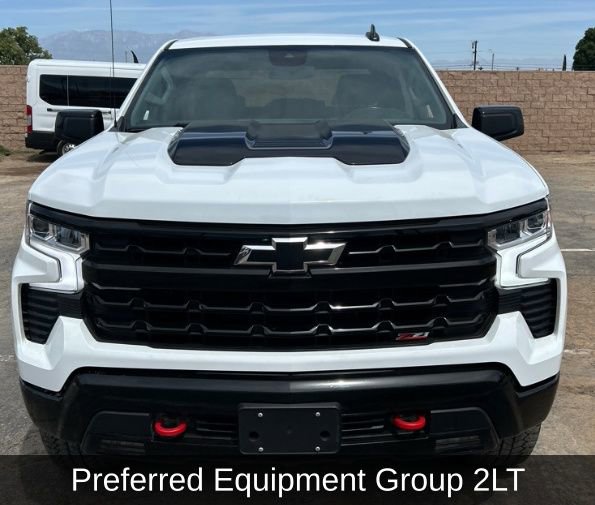 Used 2025 Chevrolet Silverado 1500 LT Trail Boss w/ Protection Package AWD/4WD image 3