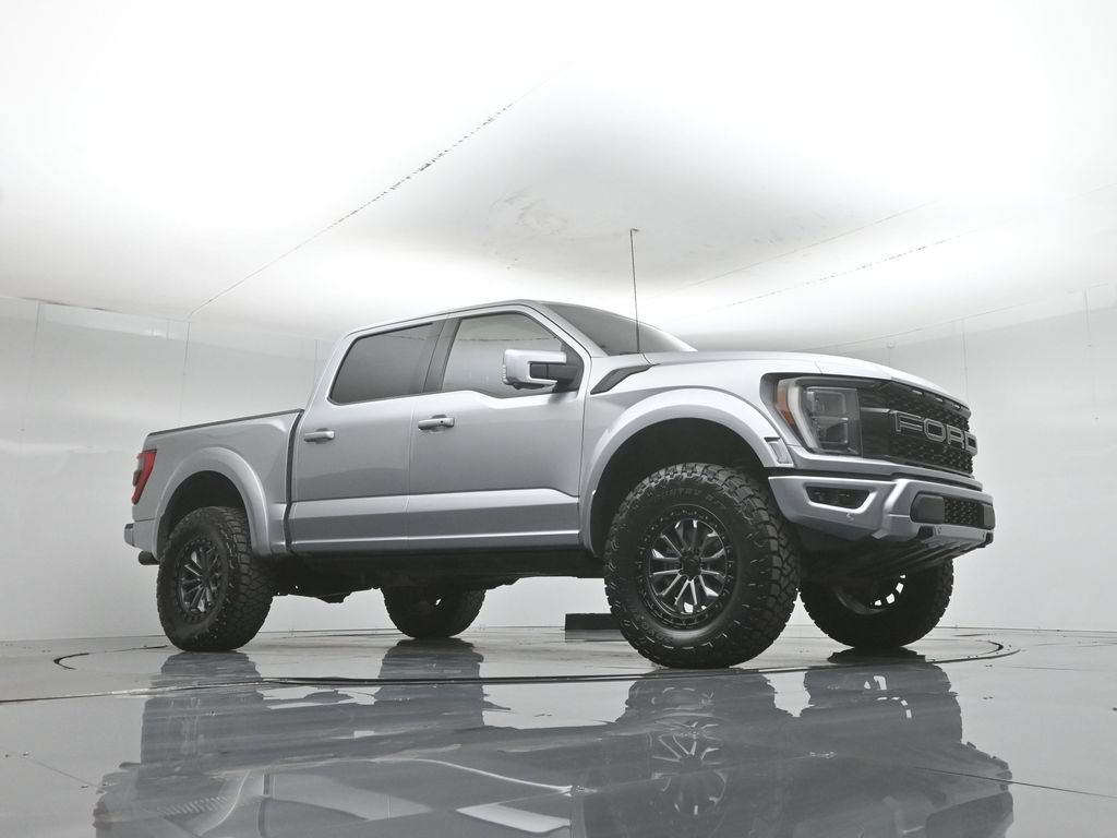 Used 2022 Ford F150 Raptor w/ Equipment Group 801A High AWD/4WD image 3