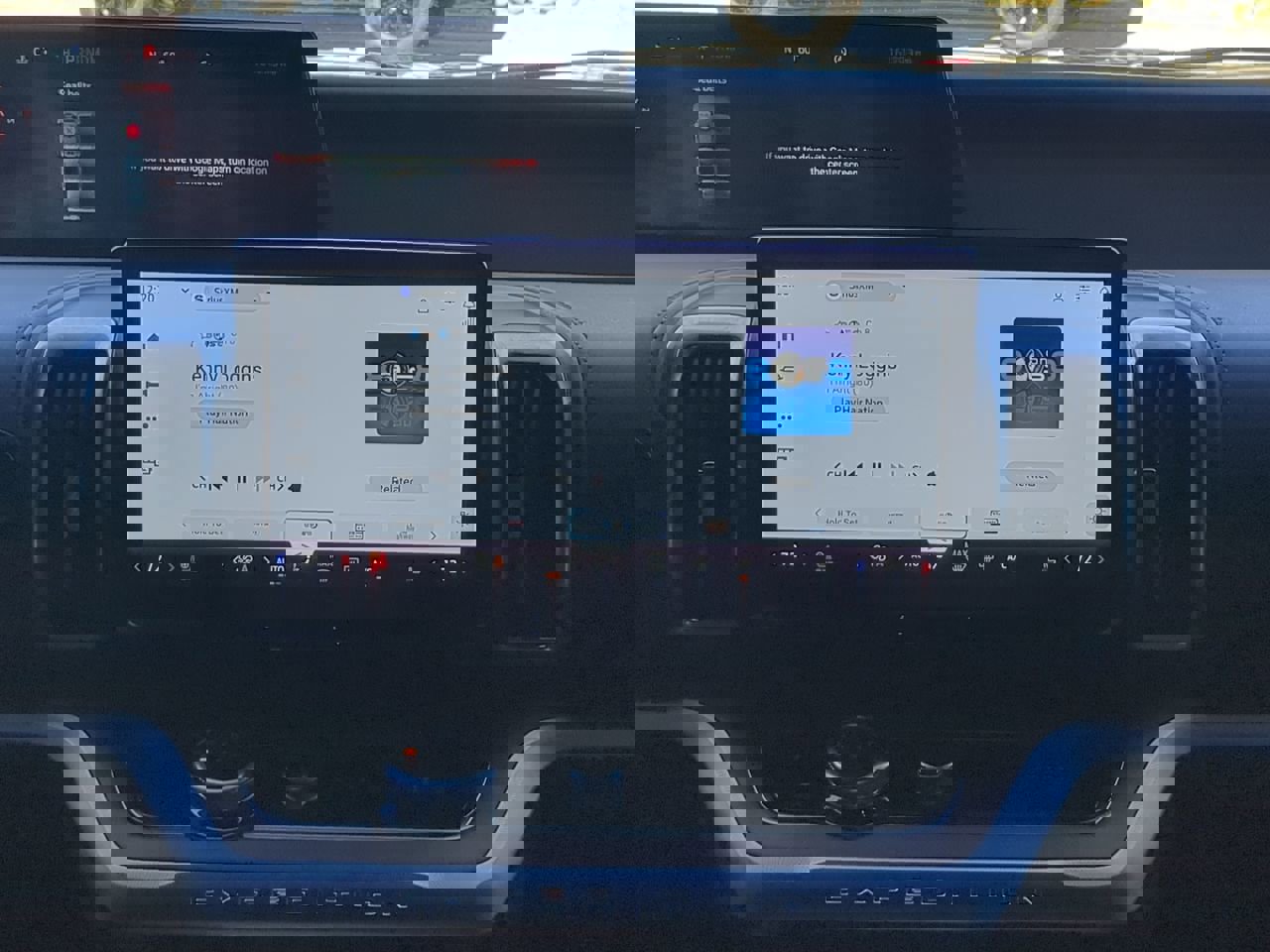 Certified 2025 Ford Expedition Max King Ranch image 16