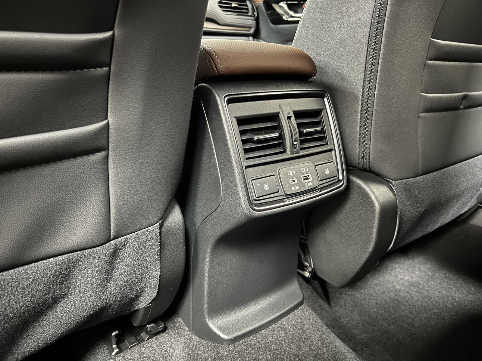 New 2025 Subaru Forester Touring image 13