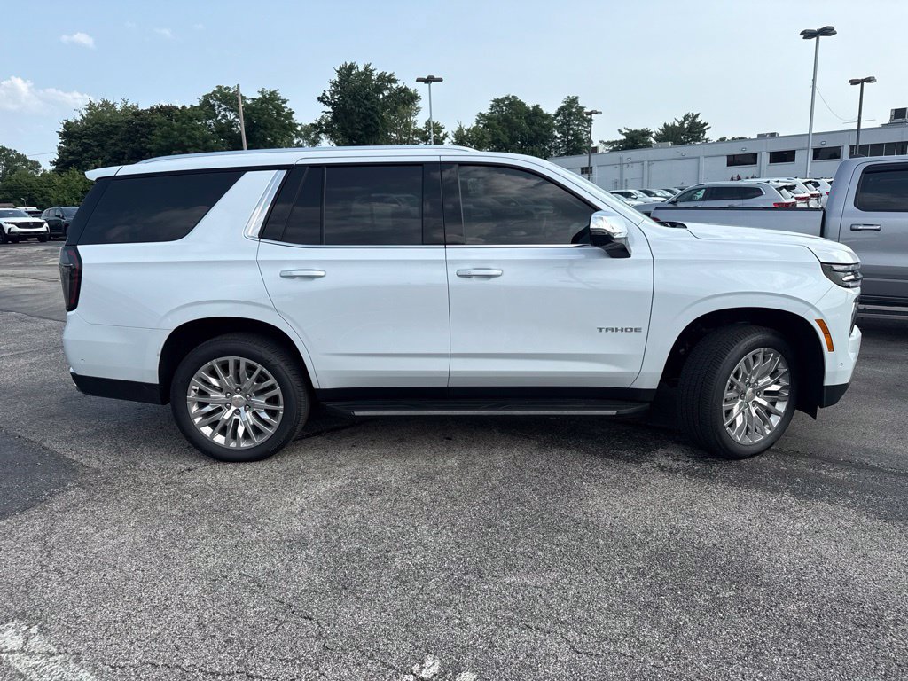 Used 2026 Chevrolet Tahoe Premier w/ Sun And Tow Package AWD/4WD image 2