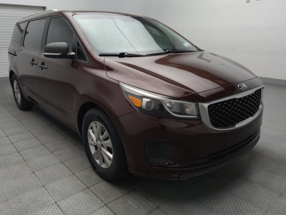 Used 2016 Kia Sedona LX w/ LX Essentials Premium Package FWD image 13