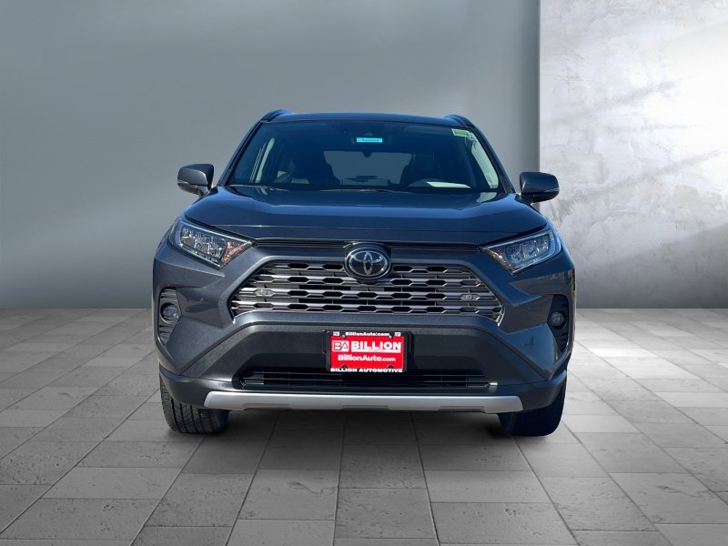 Used 2021 Toyota RAV4 Limited w/ Limited Grade Weather Package AWD/4WD image 3