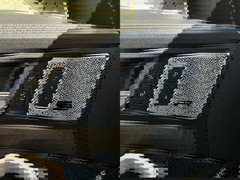 Used 2024 BMW X1 xDrive28i w/ Premium Package image 23