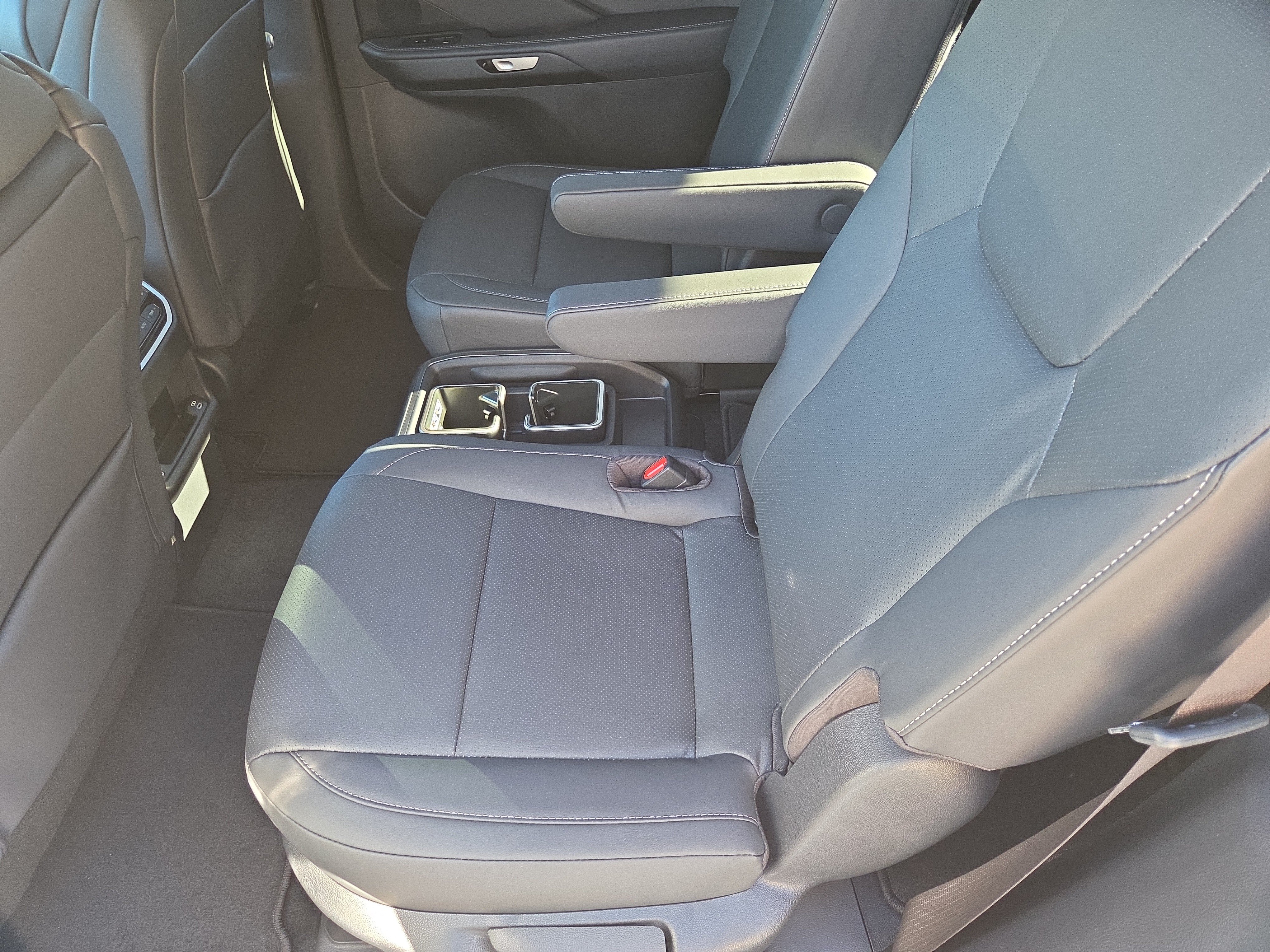New 2026 Lexus TX 500h AWD image 11