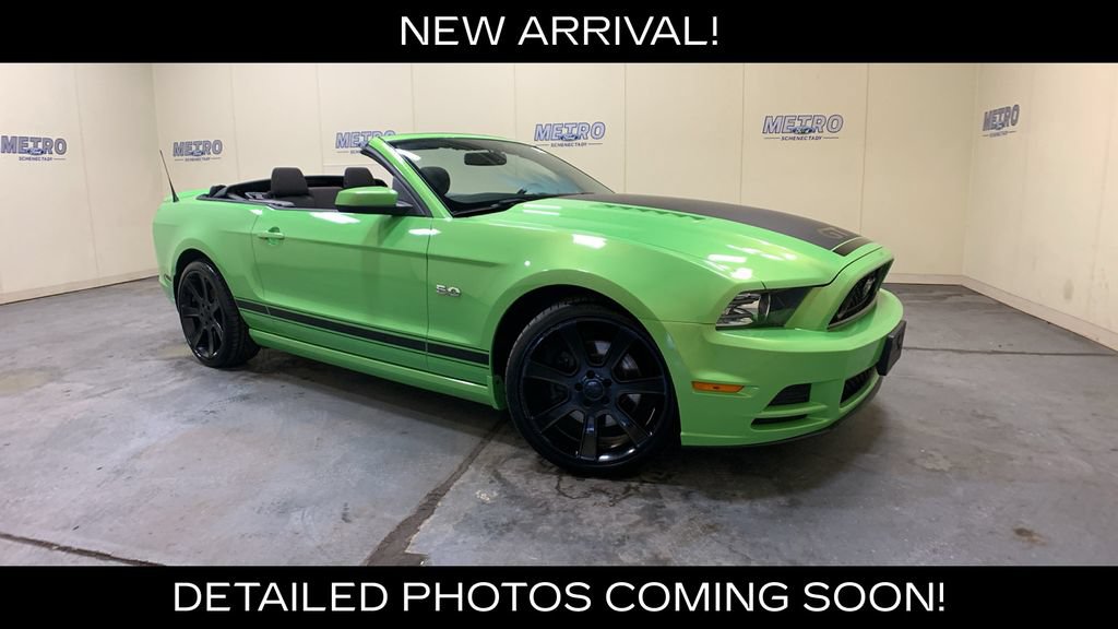 Used 2014 Ford Mustang GT w/ Equipment Group 301A RWD image 36