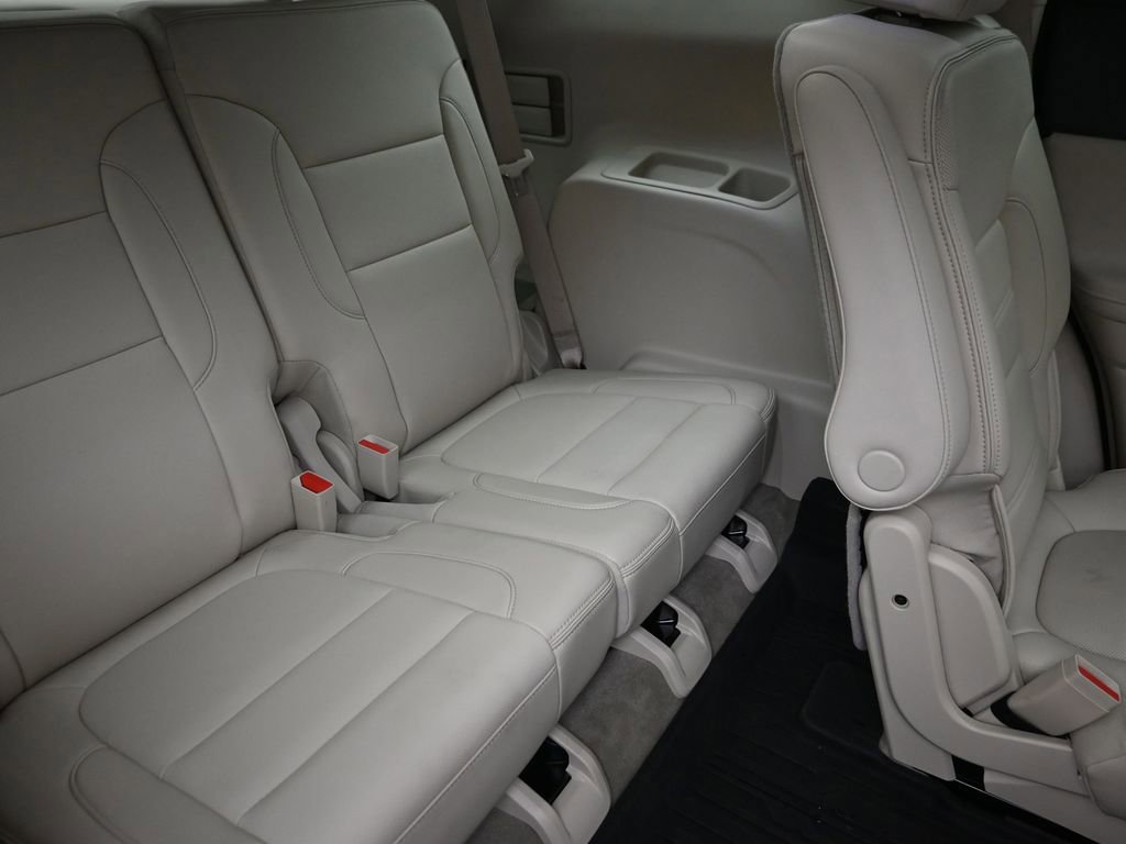 Used 2023 GMC Acadia Denali w/ Denali Ultimate Package image 9