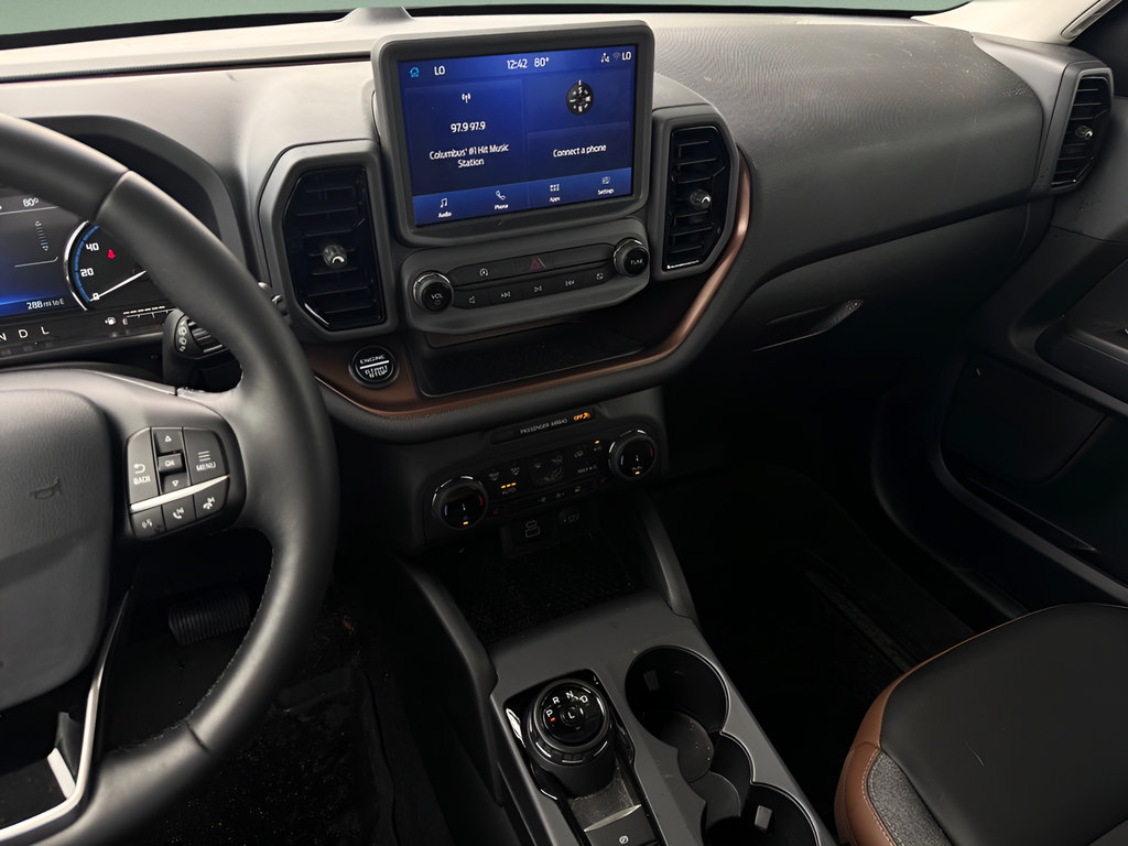 Used 2024 Ford Bronco Sport Outer Banks AWD/4WD image 23
