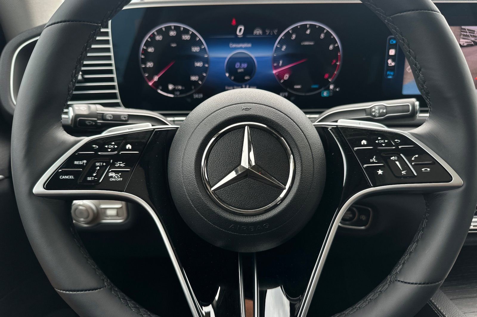 New 2025 Mercedes-Benz GLE 350 4MATIC image 21