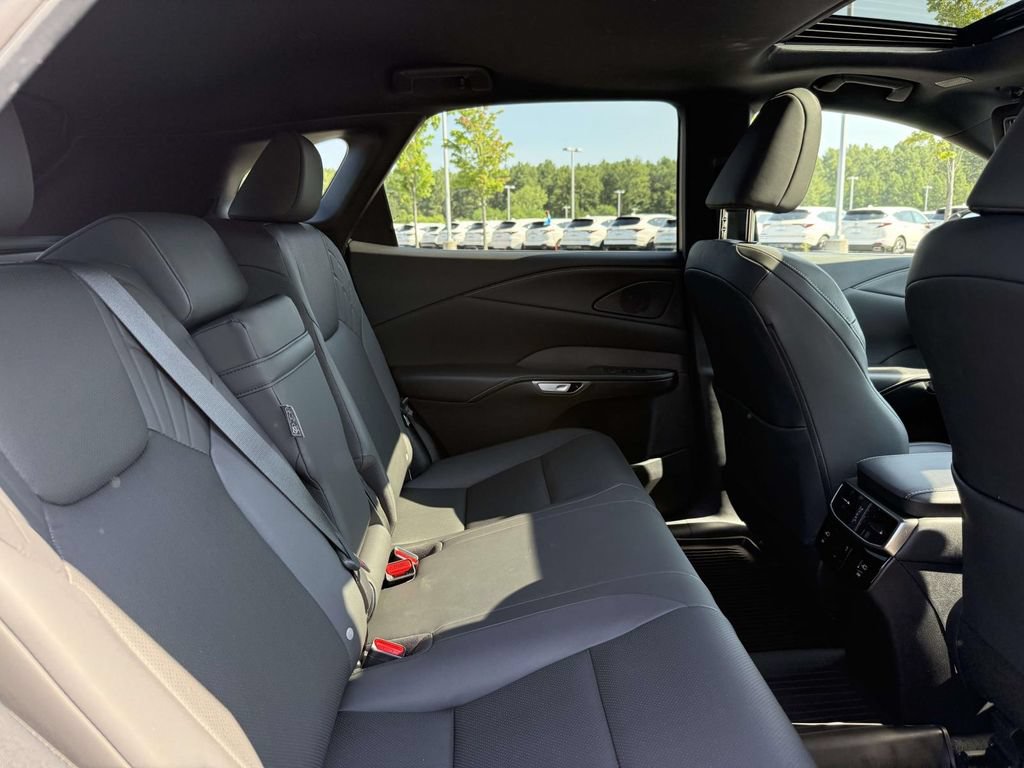 Used 2024 Lexus RX 350 Premium w/ Convenience Package AWD/4WD image 17