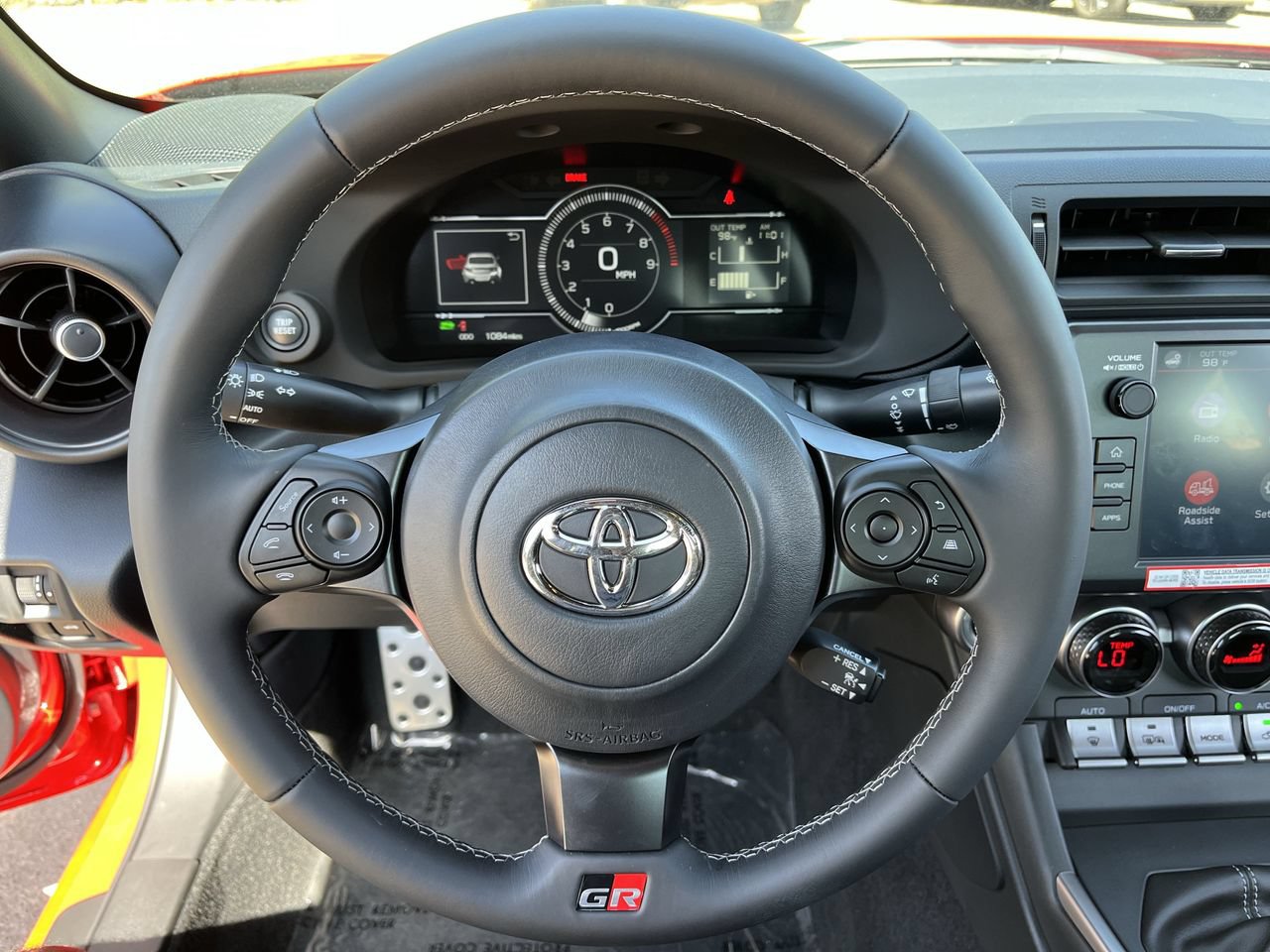 Used 2025 Toyota GR86 Premium RWD image 10