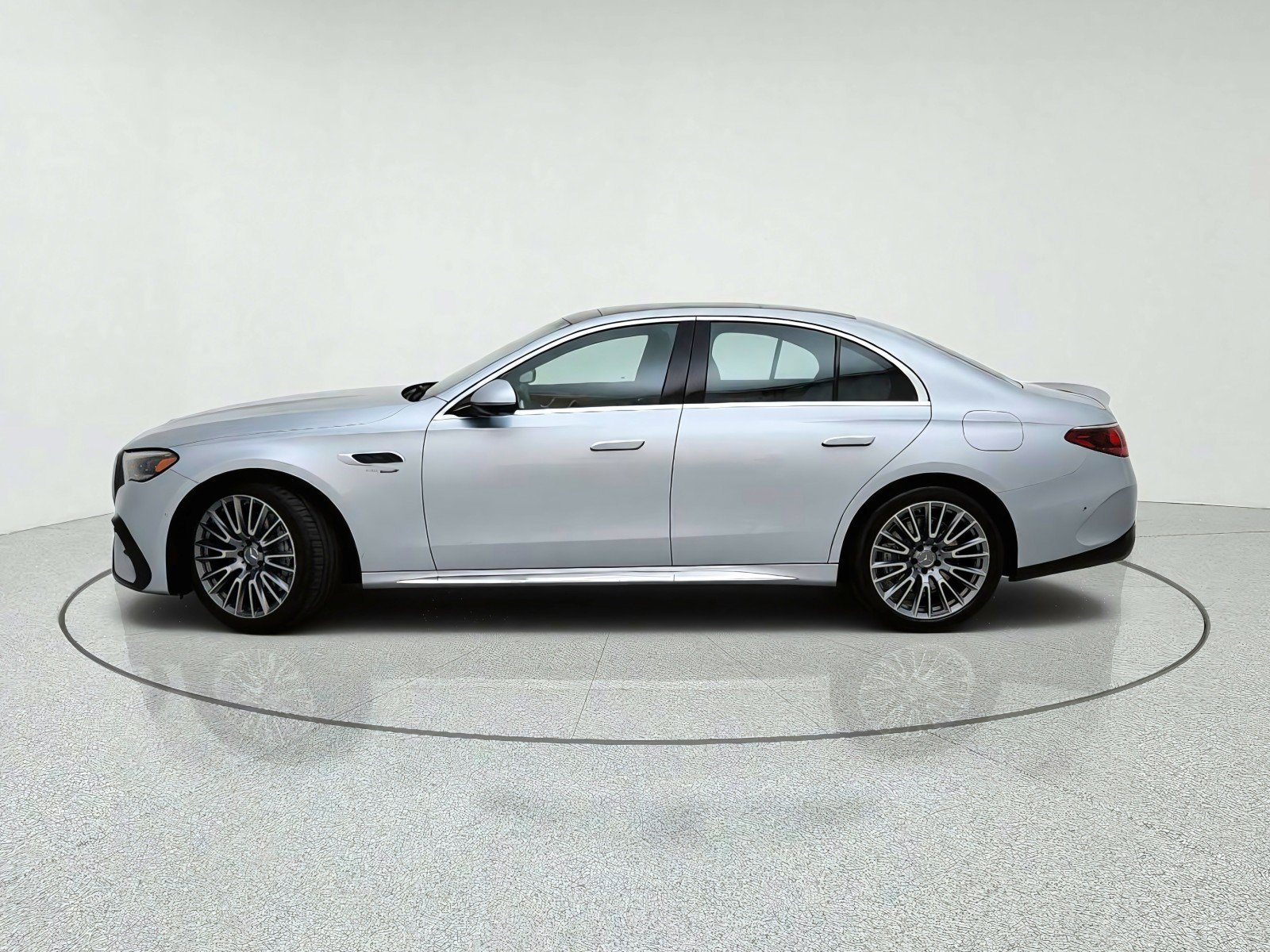Certified 2025 Mercedes-Benz E 53 AMG e 4MATIC Sedan image 14