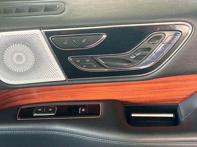 Used 2024 Lincoln Navigator L Reserve image 32